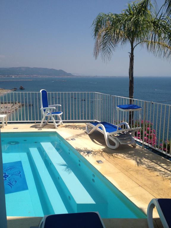 Hotel Voce Del Mare Vietri sul Mare Exterior photo