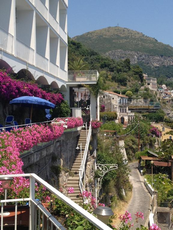 Hotel Voce Del Mare Vietri sul Mare Exterior photo